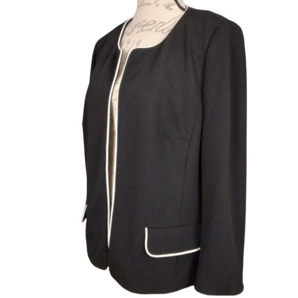 Talbots Women’s 12P Black Open Front Career Blazer Jacket - Picture 2 of 10